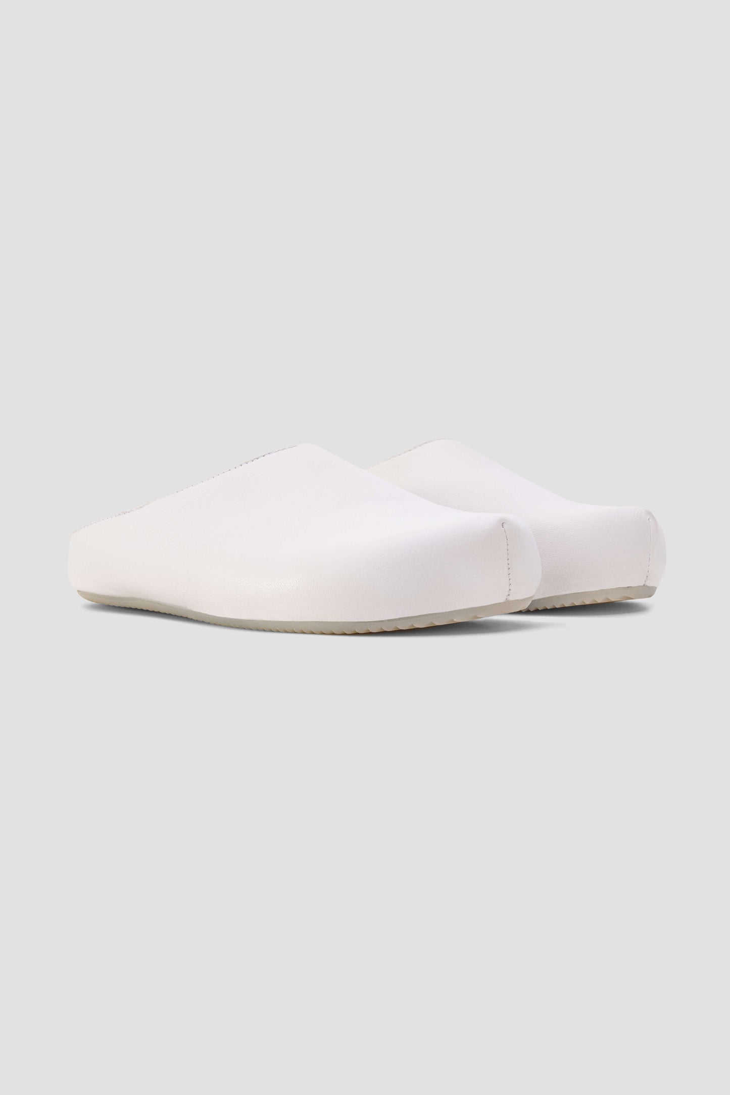 BODA Shearling Mules: Skull White